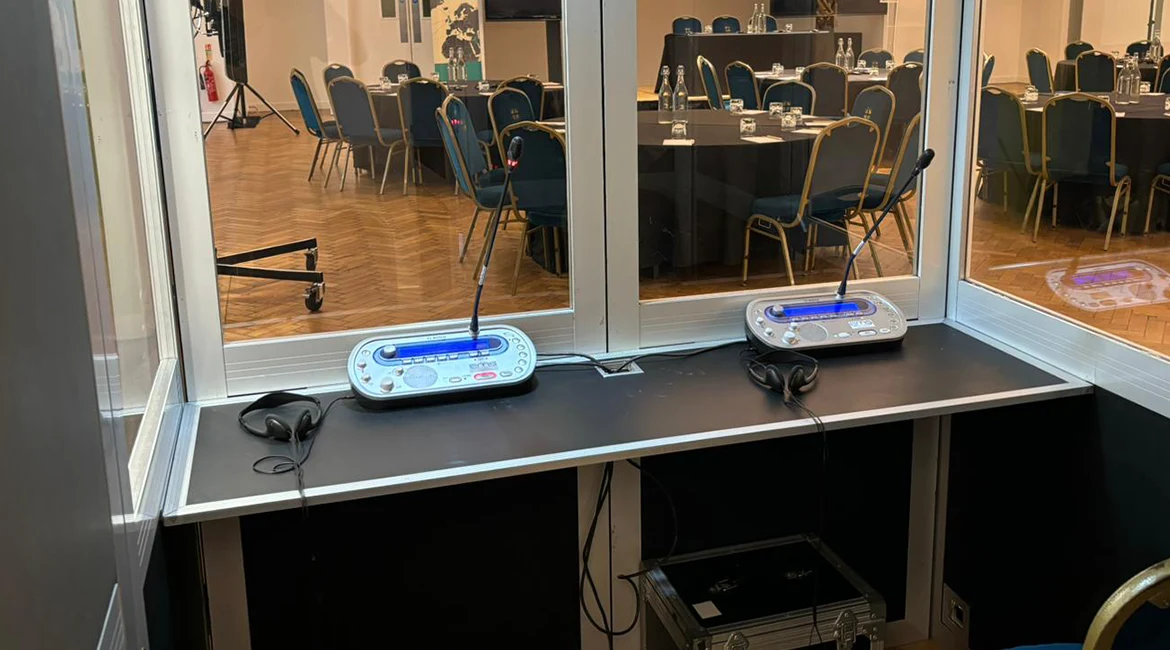 Reliable Simultaneous Interpretation Receivers Are Crucial For London Conferences