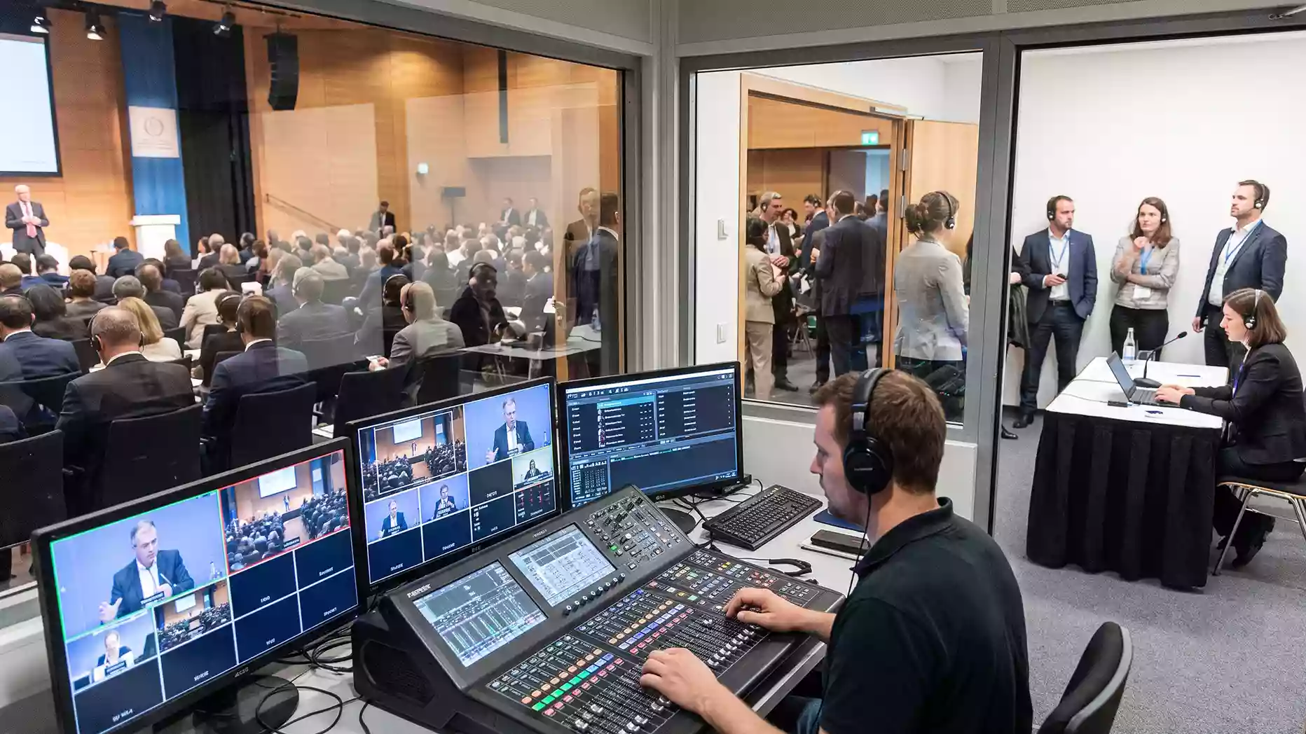 How to Scale Interpretation Services for Multi-Room or Multi-Session Events