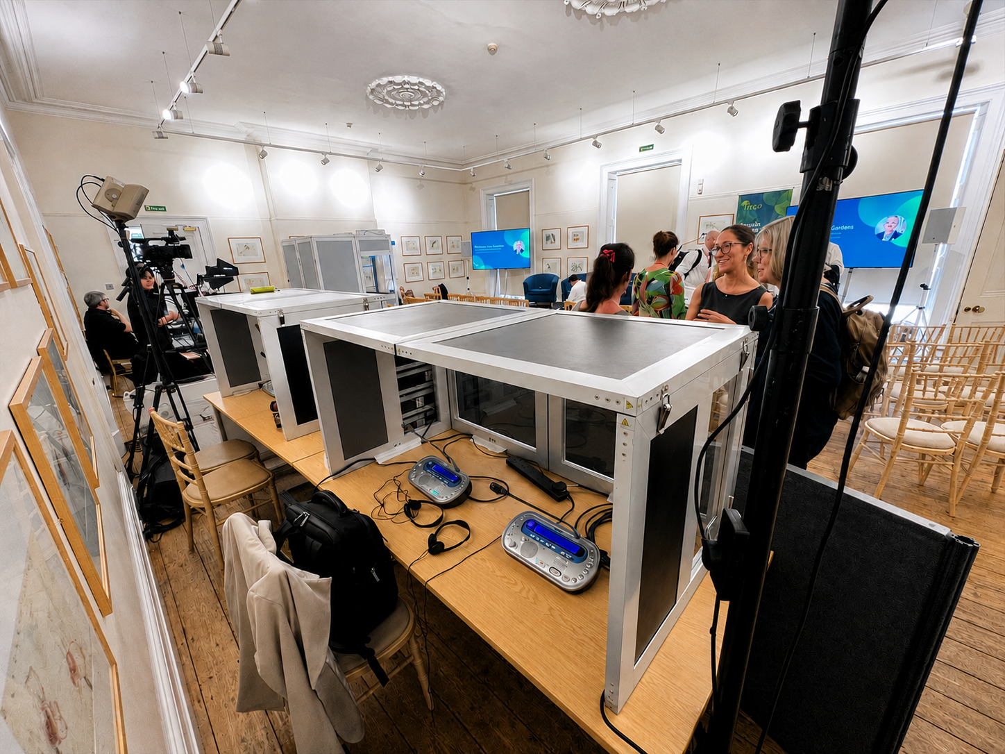 The Human Factor in Simultaneous Interpretation Beyond Technology and Headsets